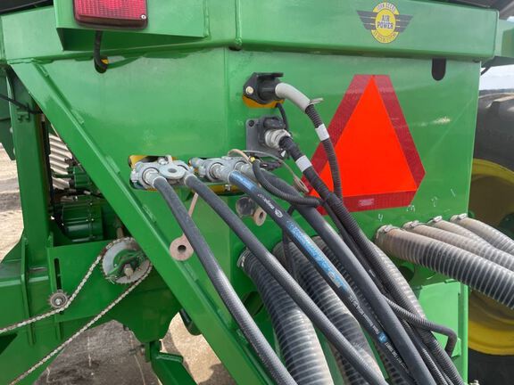 2012 John Deere 1890 Air Seeder