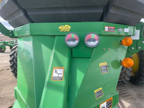2012 John Deere 1890 Air Seeder