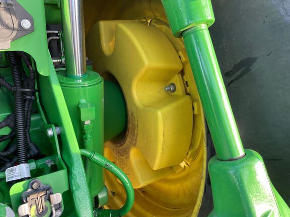 2015 John Deere 8345R Tractor