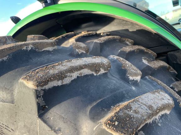 2015 John Deere 8345R Tractor