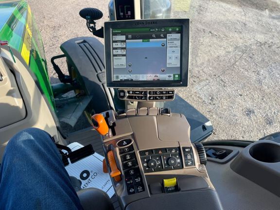 2015 John Deere 8345R Tractor