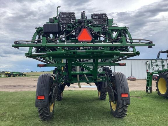 2024 John Deere 412R Sprayer/High Clearance