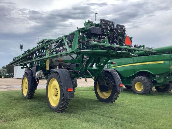 2024 John Deere 412R Sprayer/High Clearance