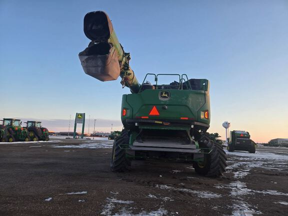 2023 John Deere X9 1000 Combine