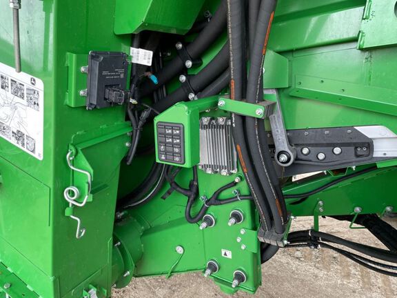 2023 John Deere X9 1000 Combine