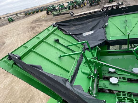 2023 John Deere X9 1000 Combine