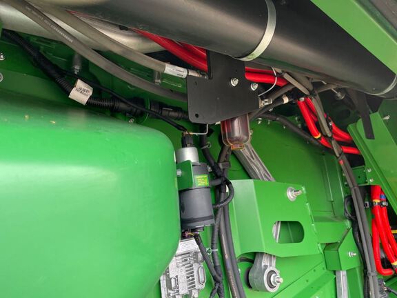 2023 John Deere X9 1000 Combine