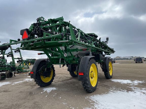 2024 John Deere 412R Sprayer/High Clearance