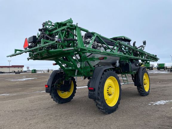 2024 John Deere 412R Sprayer/High Clearance