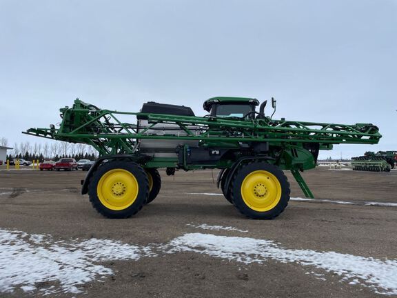 2024 John Deere 412R Sprayer/High Clearance
