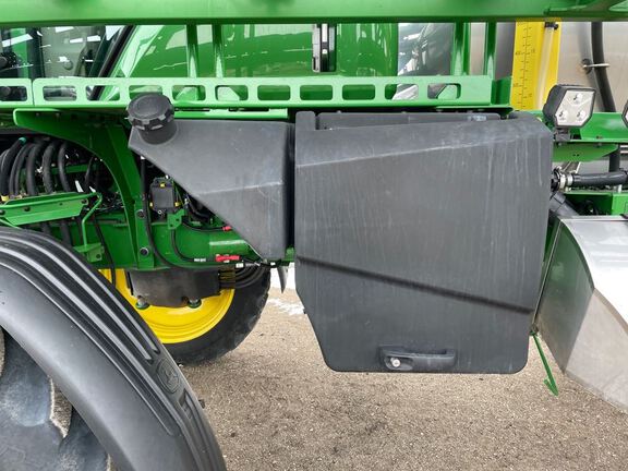 2024 John Deere 412R Sprayer/High Clearance