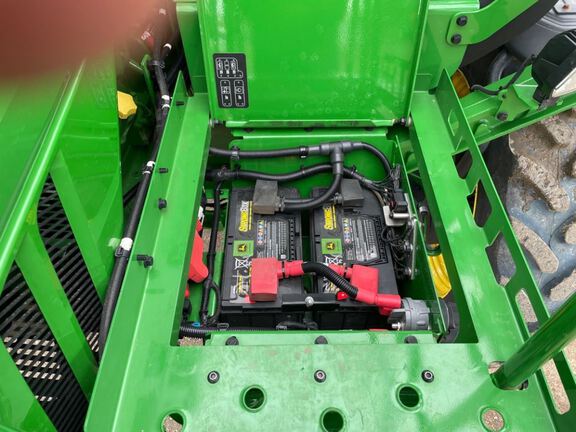 2024 John Deere 412R Sprayer/High Clearance