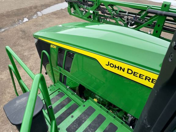 2024 John Deere 412R Sprayer/High Clearance