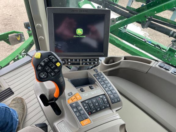 2024 John Deere 412R Sprayer/High Clearance