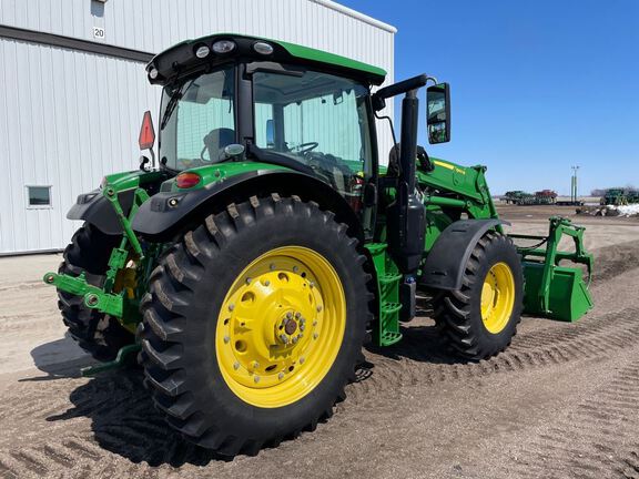 2018 John Deere 6155R Tractor