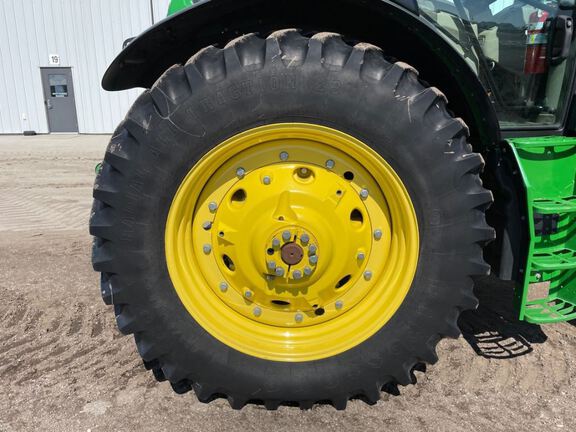 2018 John Deere 6155R Tractor