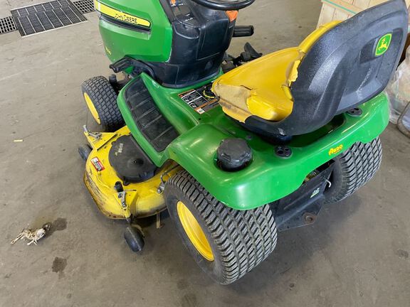 2015 John Deere X320 Garden Tractor