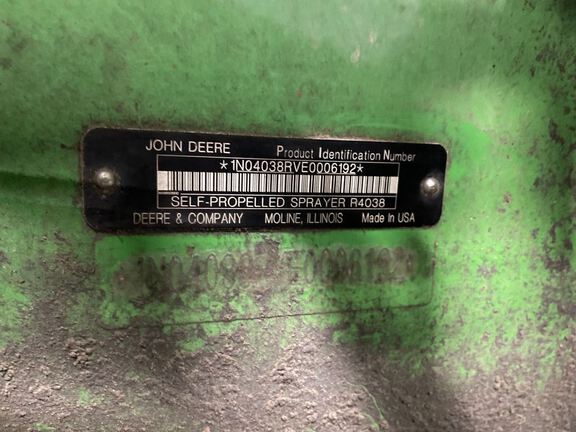 2015 John Deere R4038 Sprayer/High Clearance