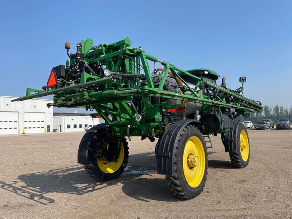 2015 John Deere R4038 Sprayer/High Clearance