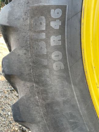 2015 John Deere R4038 Sprayer/High Clearance