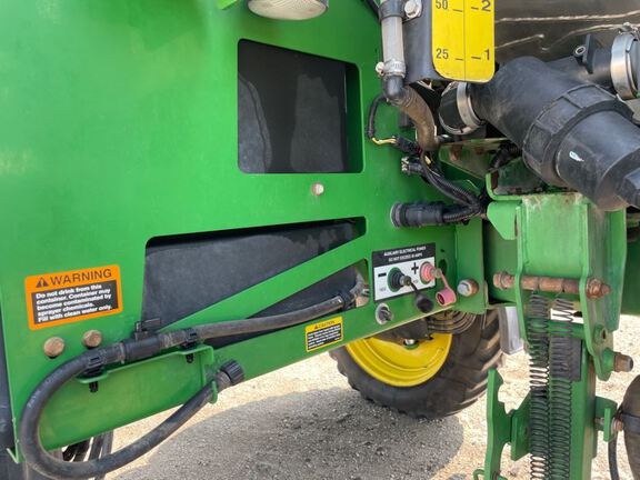 2015 John Deere R4038 Sprayer/High Clearance