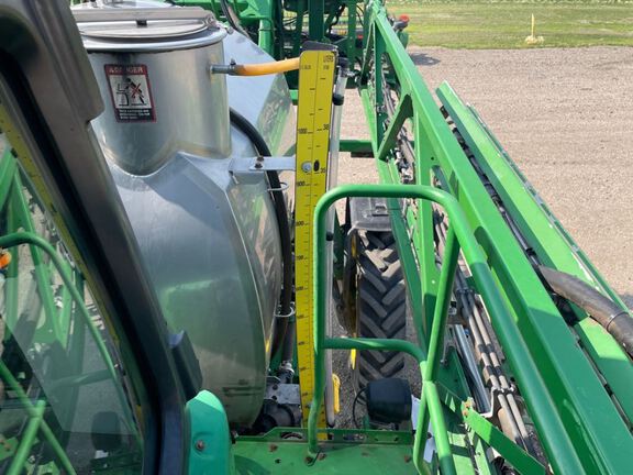 2015 John Deere R4038 Sprayer/High Clearance