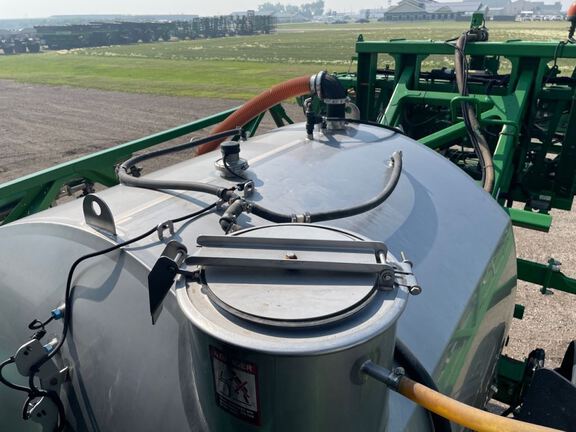 2015 John Deere R4038 Sprayer/High Clearance