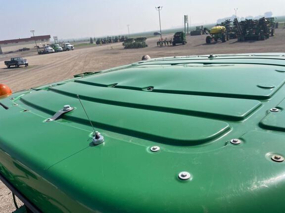2015 John Deere R4038 Sprayer/High Clearance