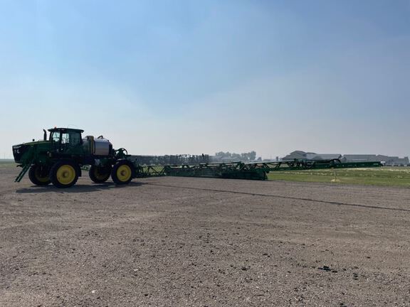 2015 John Deere R4038 Sprayer/High Clearance