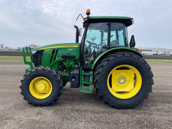 2022 John Deere 6135E Tractor