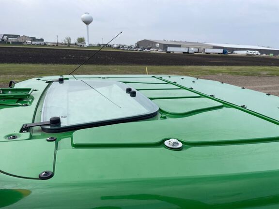 2022 John Deere 6135E Tractor