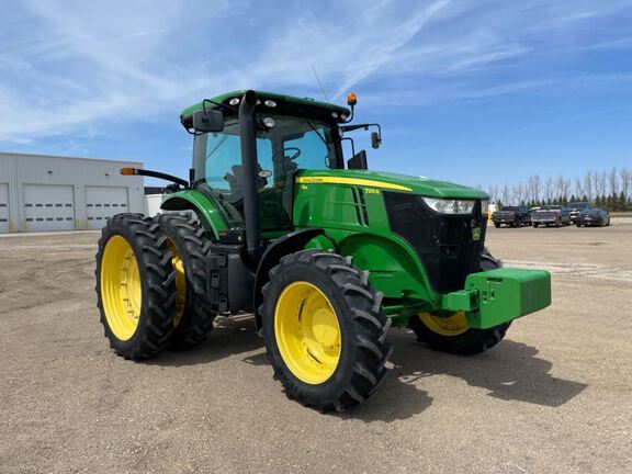 2012 John Deere 7215R Tractor