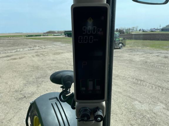 2012 John Deere 7215R Tractor
