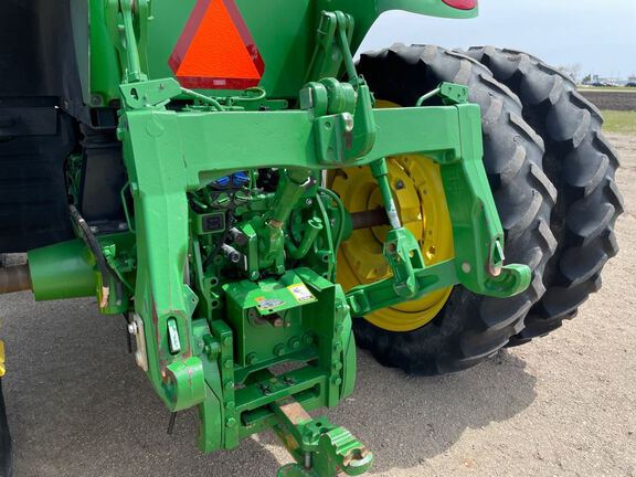 2012 John Deere 7215R Tractor
