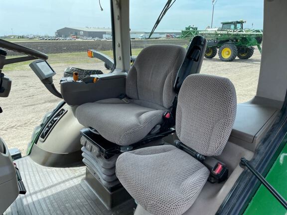 2012 John Deere 7215R Tractor