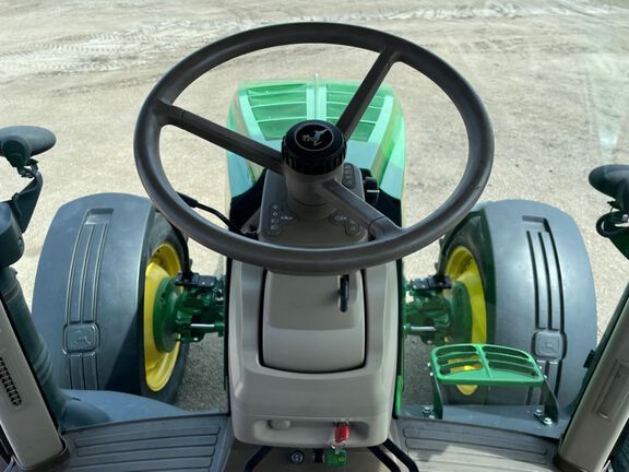 2012 John Deere 7215R Tractor