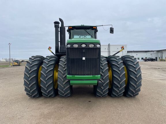 2010 John Deere 9530 Tractor 4WD