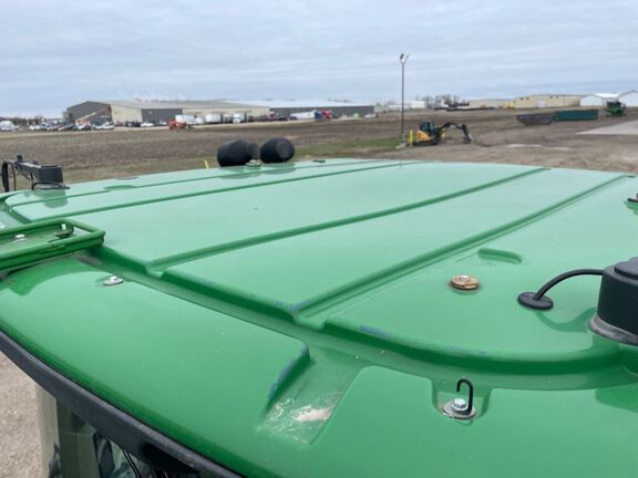 2010 John Deere 9530 Tractor 4WD