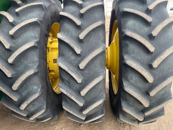 2010 John Deere 9530 Tractor 4WD