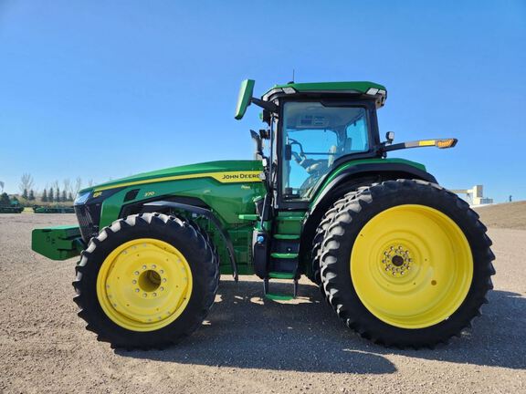 2021 John Deere 8R 370 Tractor