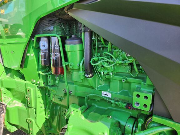 2021 John Deere 8R 370 Tractor
