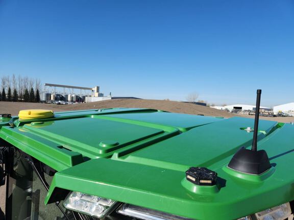 2021 John Deere 8R 370 Tractor