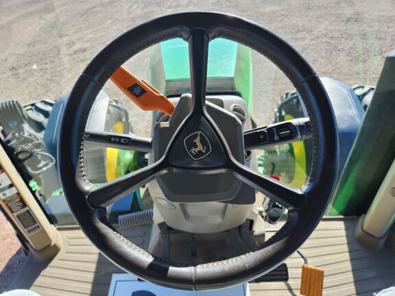 2021 John Deere 8R 370 Tractor