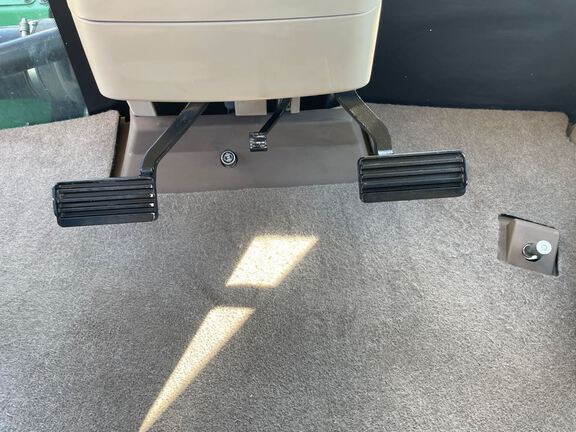 2019 John Deere 9620RX Tractor Rubber Track