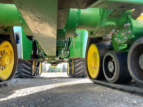 2019 John Deere 9620RX Tractor Rubber Track