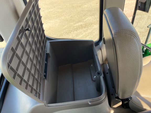 2019 John Deere 9620RX Tractor Rubber Track