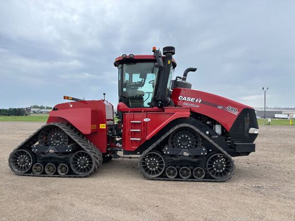 2021 Case 580 QUADTRAC Tractor Rubber Track