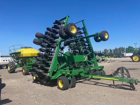 2005 John Deere 1890 Air Seeder