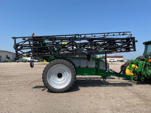 2020 Unverferth TA1600 Sprayer
