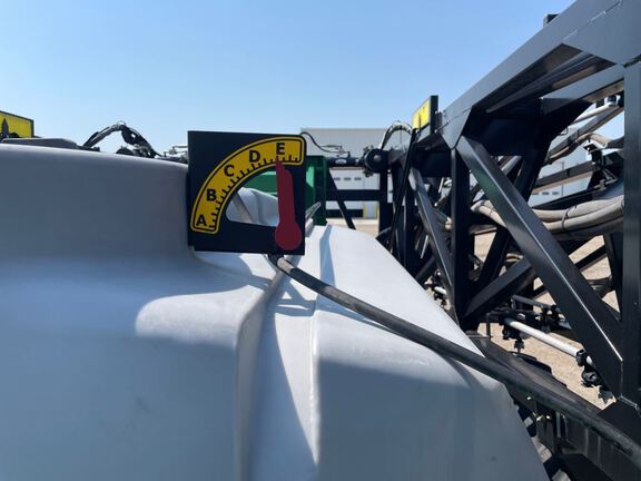 2020 Unverferth TA1600 Sprayer